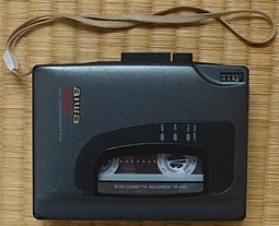 テープレコーダー